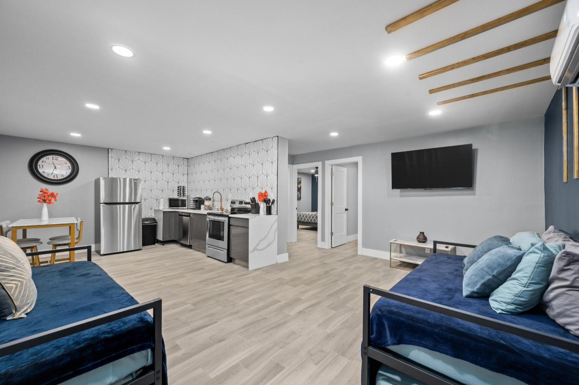 Cozy Galleria Near Uptown With Free Park Houston
